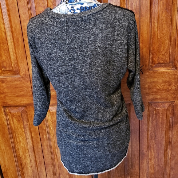 3/4 sleeve Sweater - Picture 2 of 2